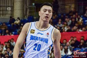 开云-稀碎！北京出现多达35次犯规 广厦也有24次犯规