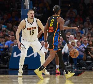 开云APP-过去五年均准确ESPN百人模拟票选MVP：亚历山大当选 老詹第6