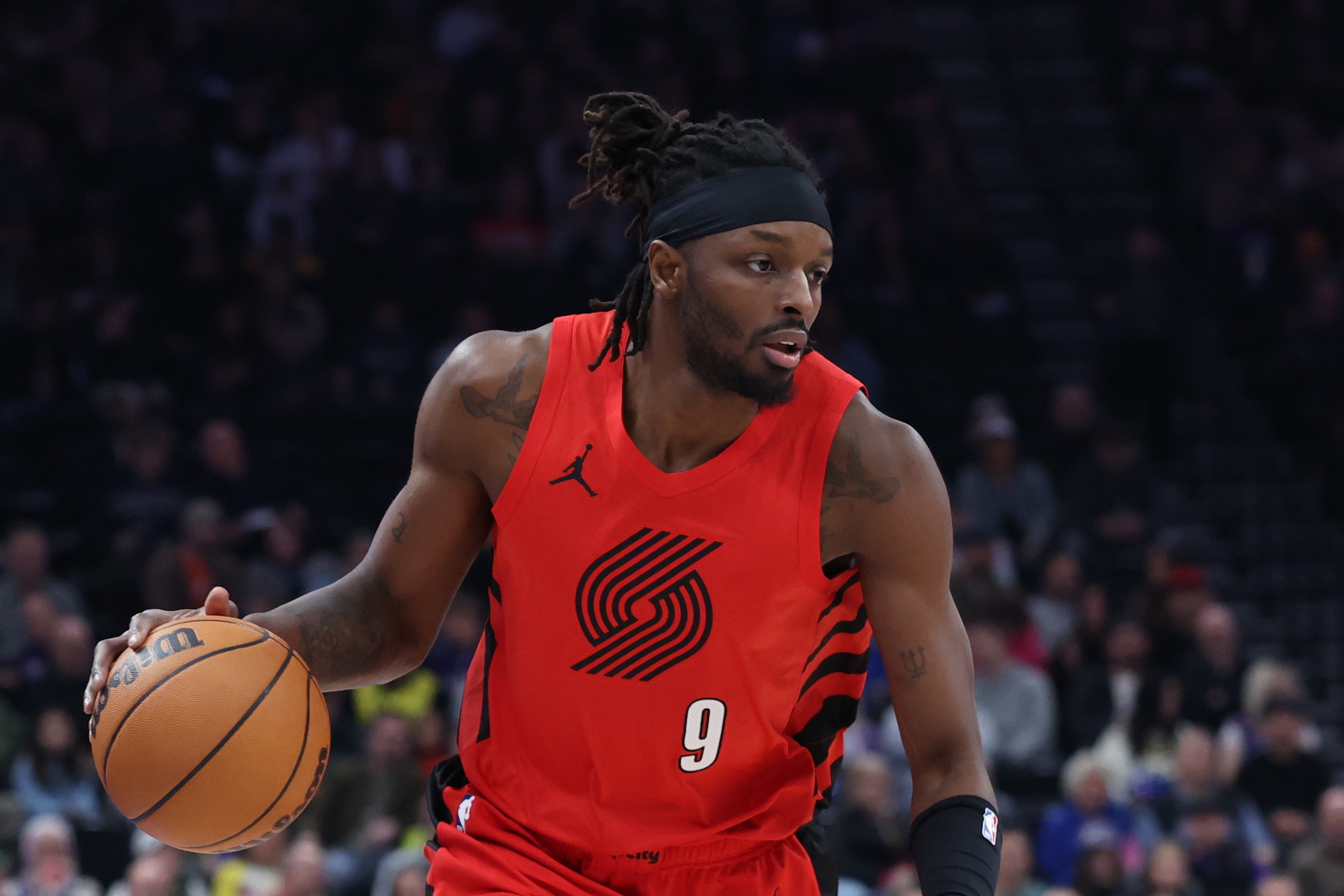 kaiyun-好球员！格兰特18中11&amp;三分8中3砍30分9板4助 拼下4前场板